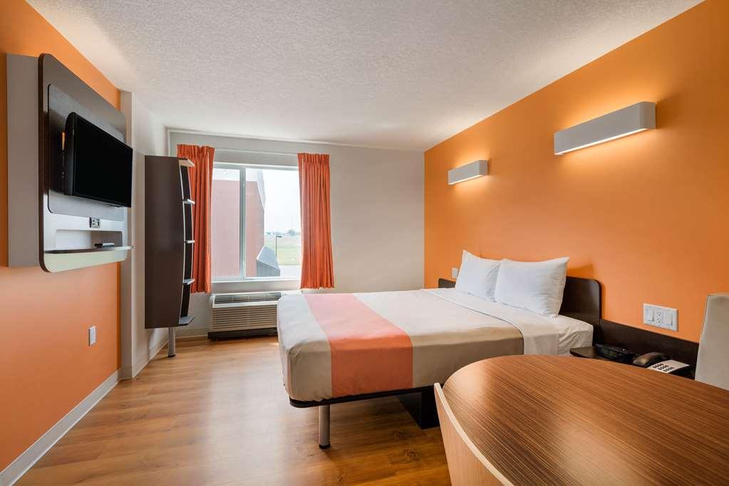 Motel 6 Airdrie Phòng bức ảnh