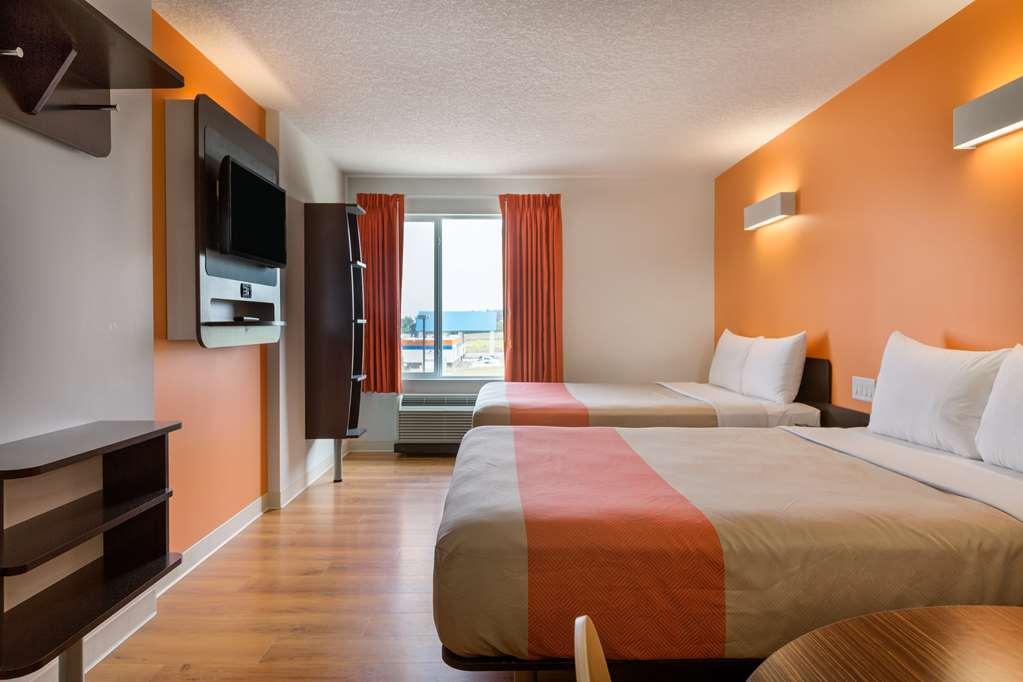 Motel 6 Airdrie Phòng bức ảnh