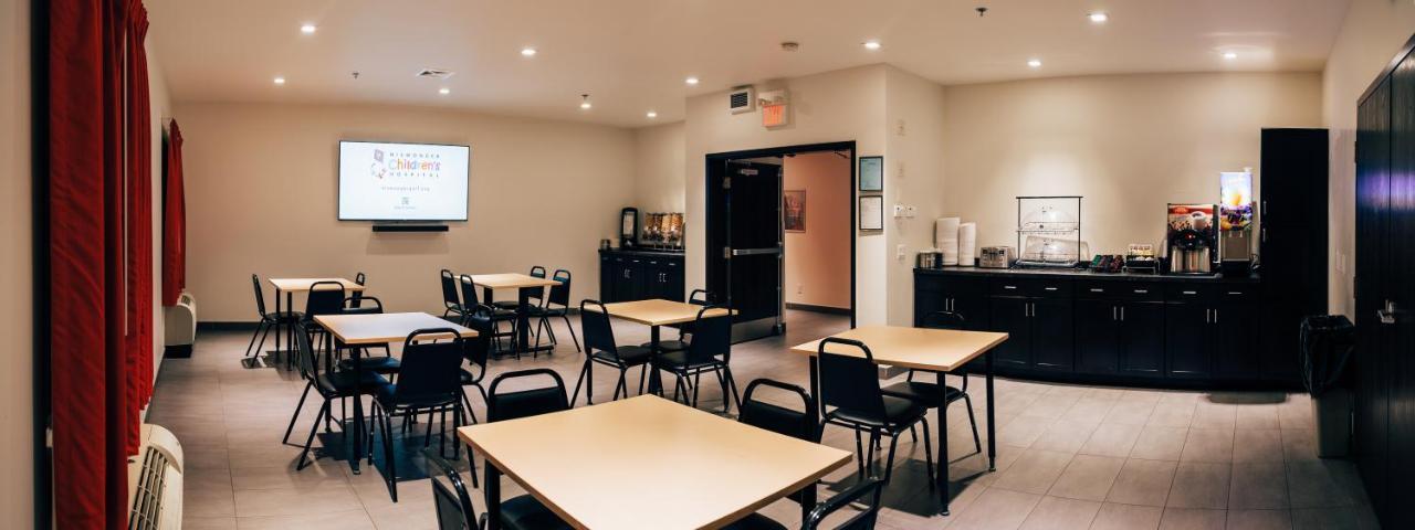 Motel 6 Airdrie Ngoại thất bức ảnh