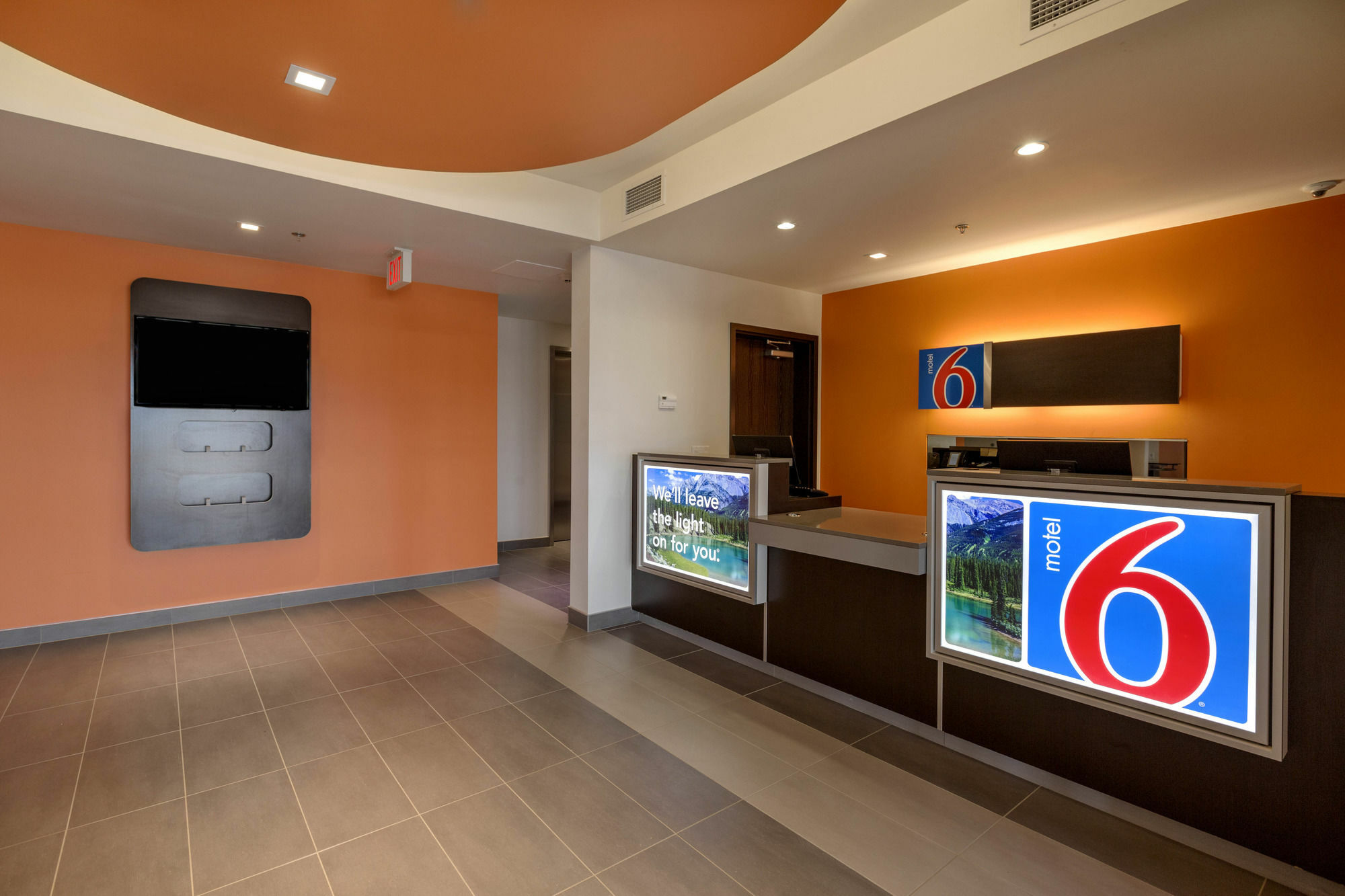 Motel 6 Airdrie Ngoại thất bức ảnh